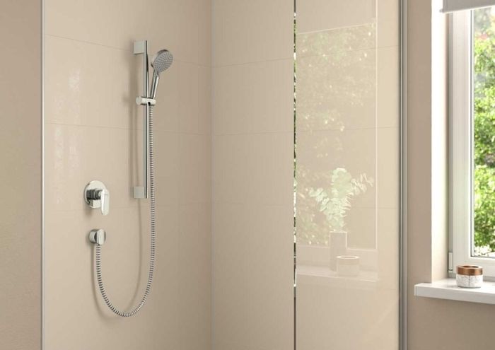 Душевой набор Hansgrohe Vernis Blend Vario 650 мм хром