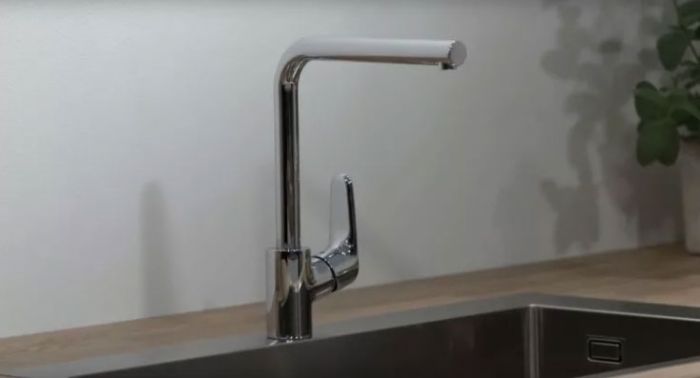 Смеситель для кухни Hansgrohe Focus 31817670