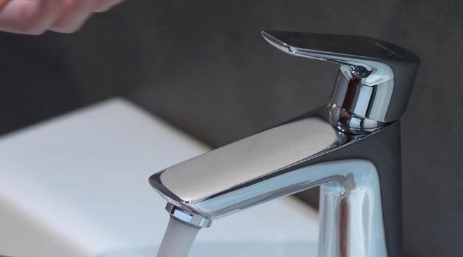 Смеситель для раковины Hansgrohe Talis E 71710670