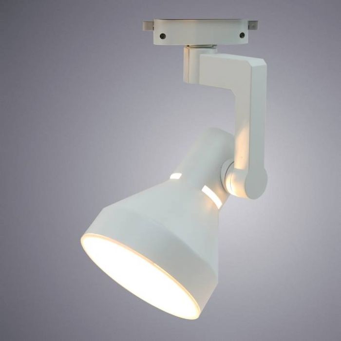 Светильник на штанге Arte Lamp Nido A5108PL-1WH